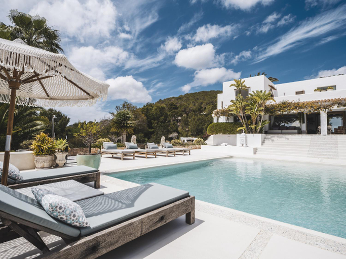 Others 5, Impressive Ibiza Villa El Zafiro 6 Bedrooms Private Gym & Views, Baleares