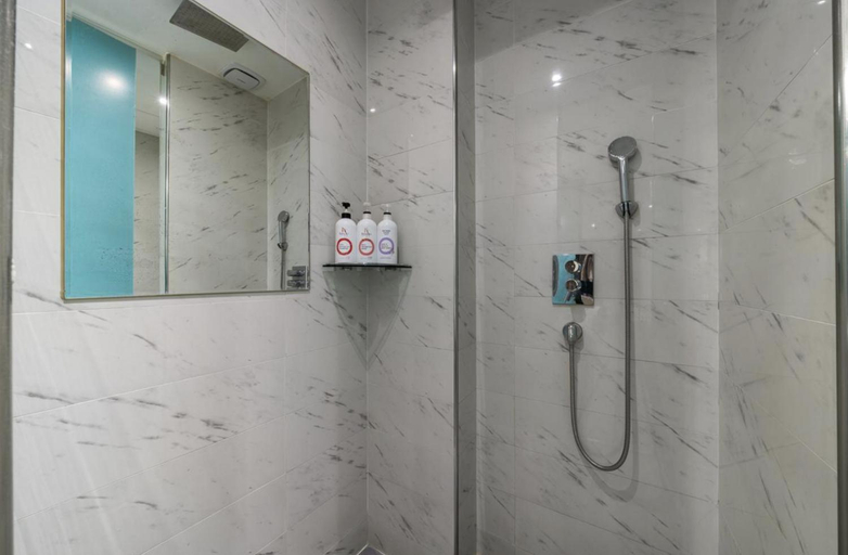 Bathroom 3, CUBE HOTEL, Yeonsu
