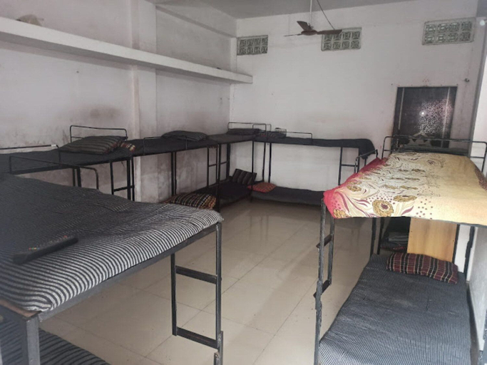 Others 5, Maa Kaamal Deep - Homestay and PG, Surat