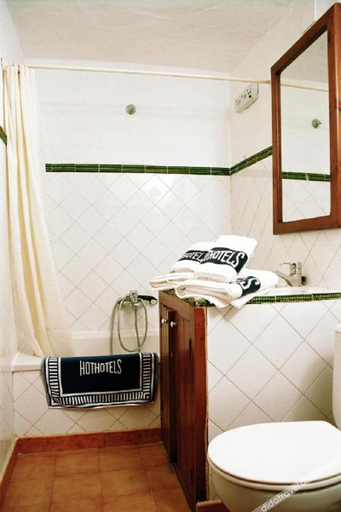 Bathroom 3, Binivell Park - Caliu Apartments, Baleares