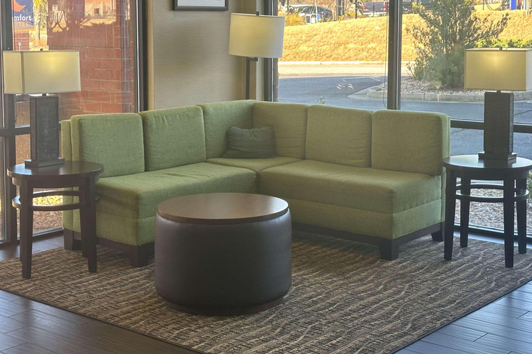 Public Area 2, Comfort Suites Macon Northwest, Bibb