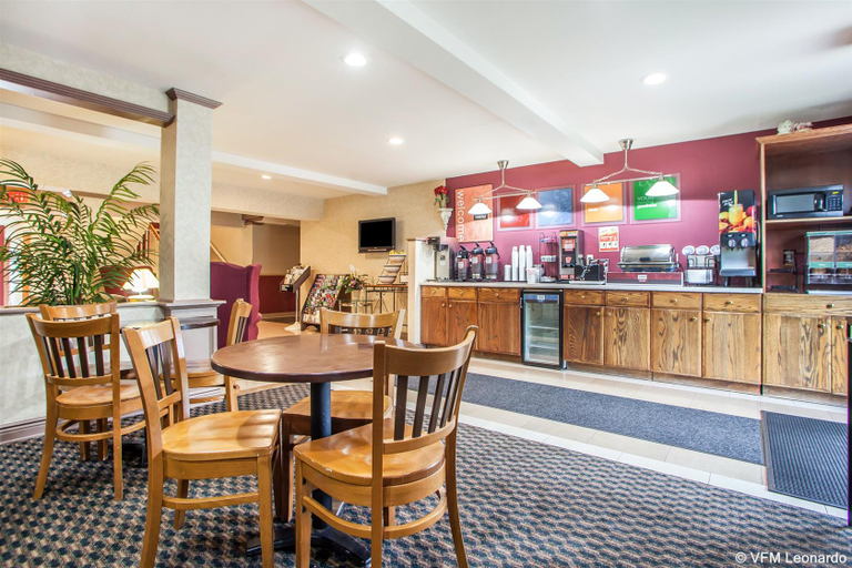 Food & Drinks 5, Quality Inn near Toms River Corporate Park, Ocean