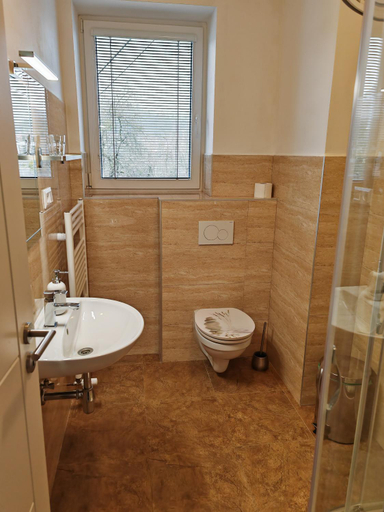 Bathroom 2, Penzion U Vody, Vsetín