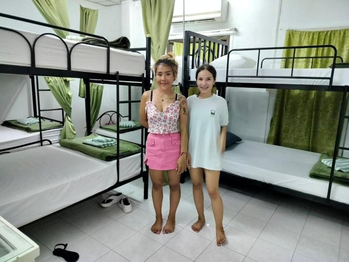 Others 2, Luckycrab Hostel, Ko Phangan