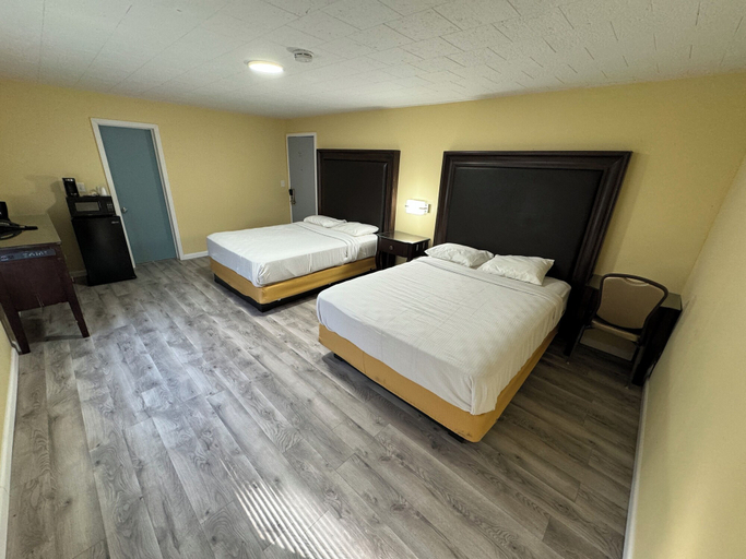Others 5, Royal INN, Richland