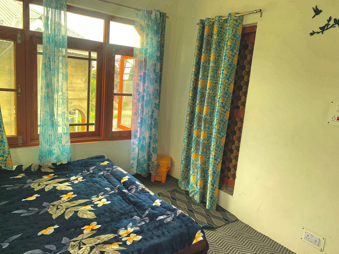 Others 5, Zaitoon Homestay, Srinagar