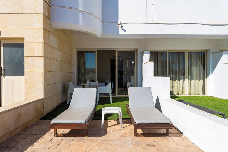 Exterior & Views 2, Piere Anne Beach Hotel