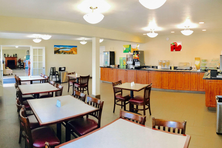 Food & Drinks 5, Quality Inn Price Gateway To Moab National Parks, Carbon
