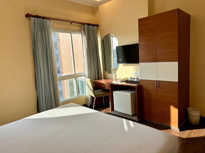 Bedroom 13