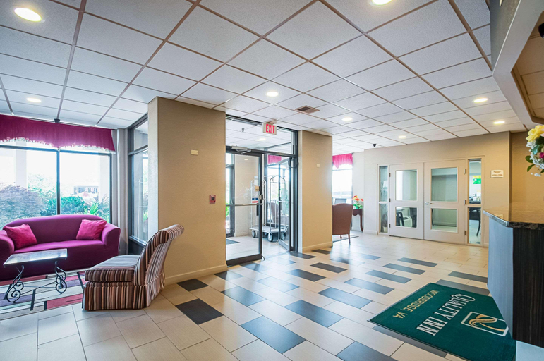 Public Area 2, Quality Inn near Potomac Mills, Prince William