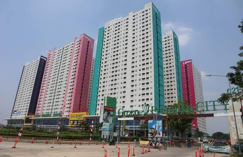 Exterior & Views, Apartemen Green Pramuka City by EnsRoom, Central Jakarta