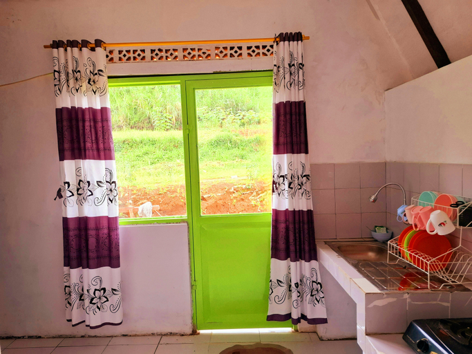 Bathroom 11
