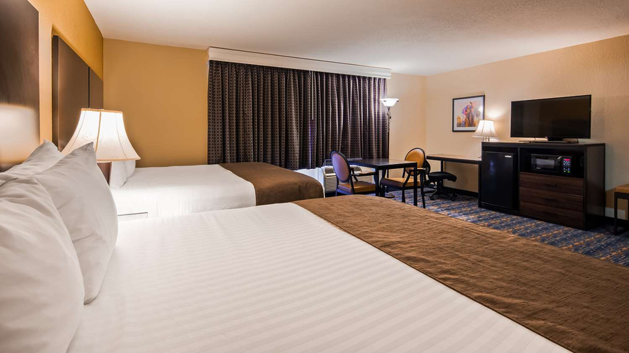 Bedroom 3, Best Western Winners Circle, Garland