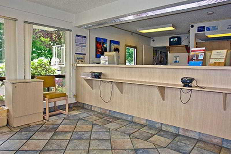 Public Area 2, Motel 6 Salem, Marion