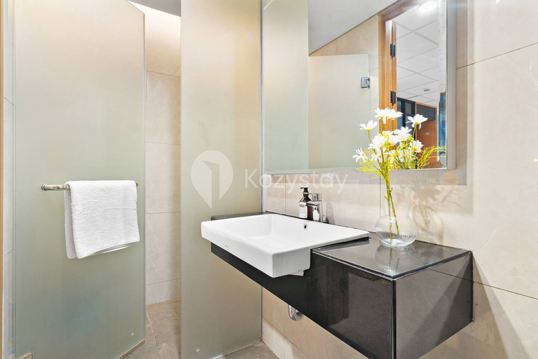 Bathroom 7