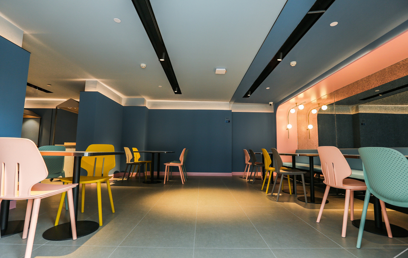 Food & Drinks 5, Hanting Hotel Hanzhong Chenggu County Zhangqian Road, Hanzhong