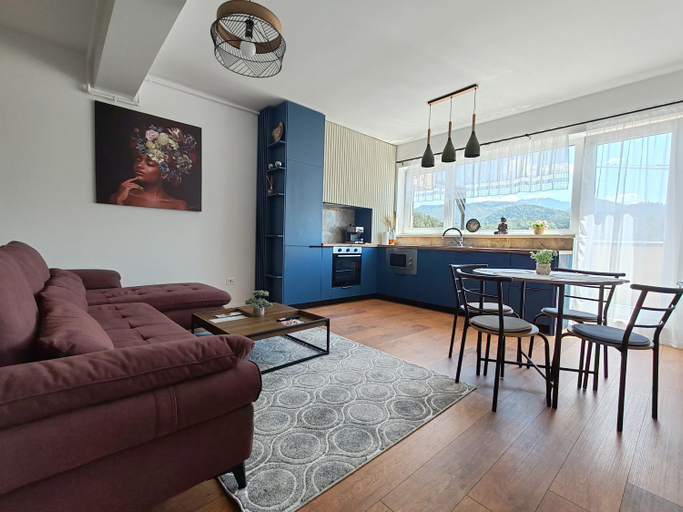 Others 4, Anto Apartments, Rasnov