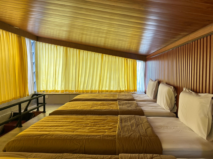 Bedroom 10