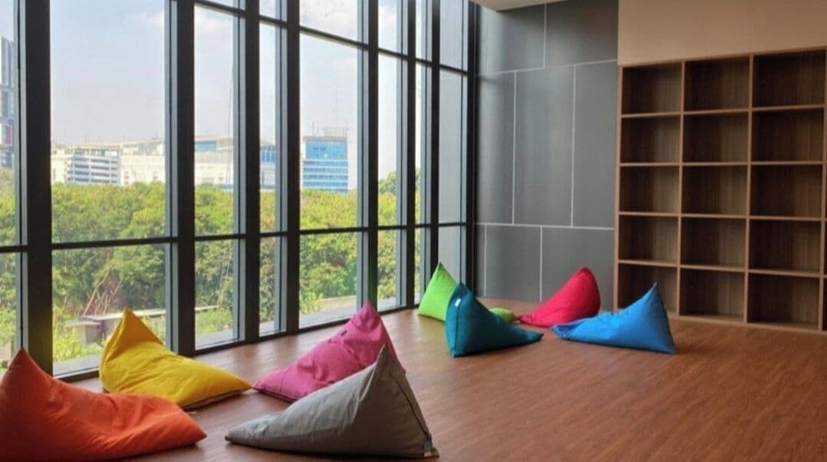 Bedroom 2, Menara Jakarta Condo JI EXPO by Blezz, Central Jakarta