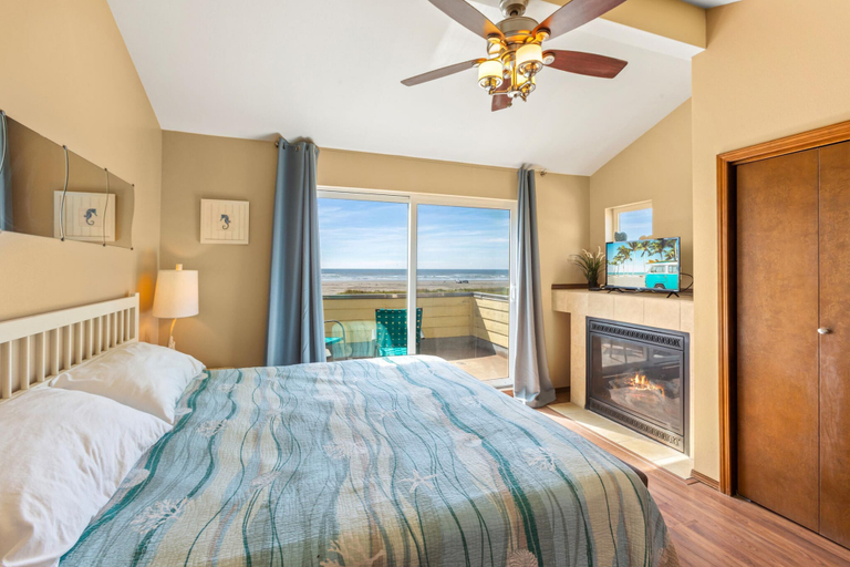 Others 4, Beach Dream Two in Ocean Shores, Grays Harbor