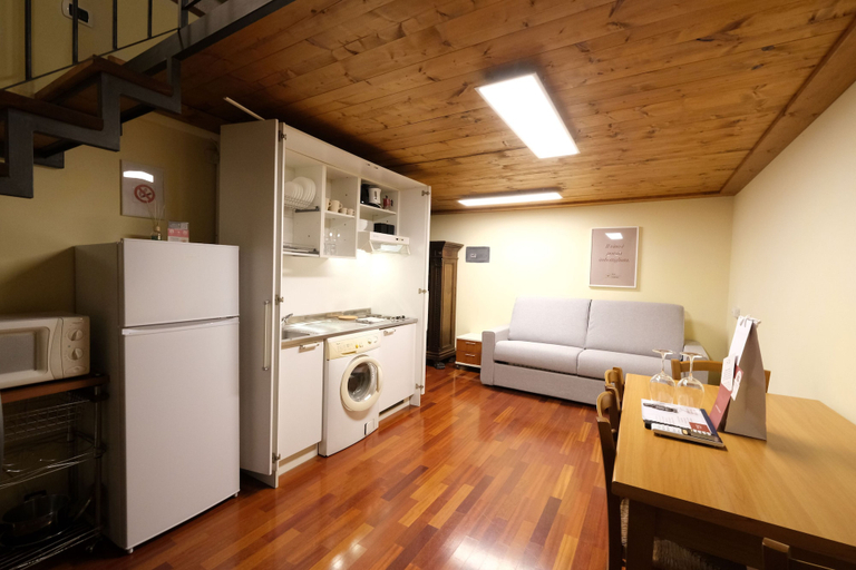 Others 5, Wine Apartments Florence Barbaresco, Florence