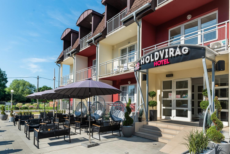Exterior & Views 2, Holdvirág Hotel, Sárvár