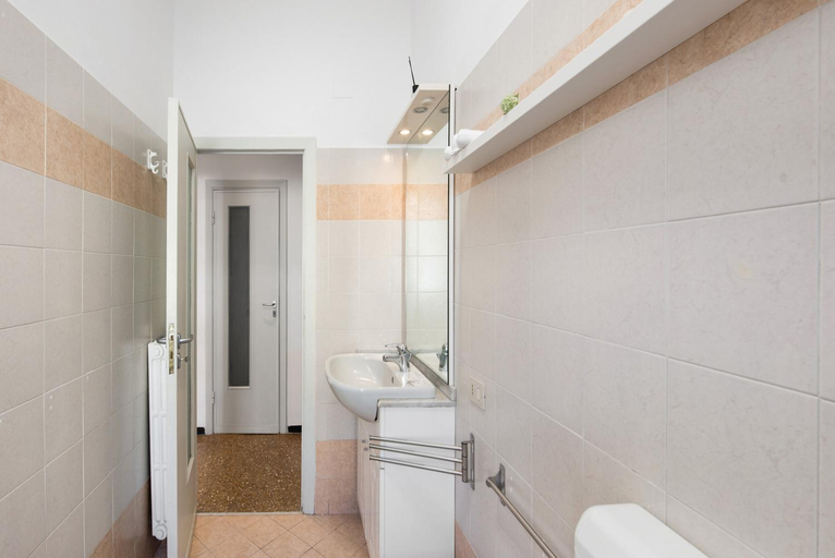Others 3, Casa Marina, Savona