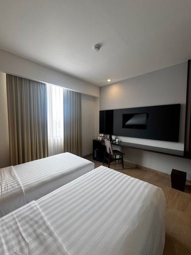Bedroom 24