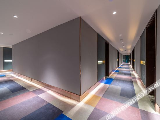 Hotel Interior or Public Areas