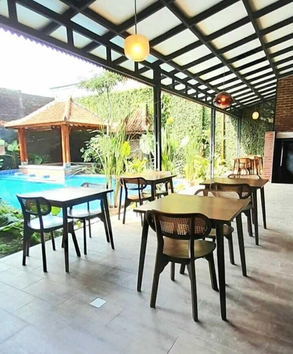 Food & Drinks 4, The Satu Stay Damai, Sleman
