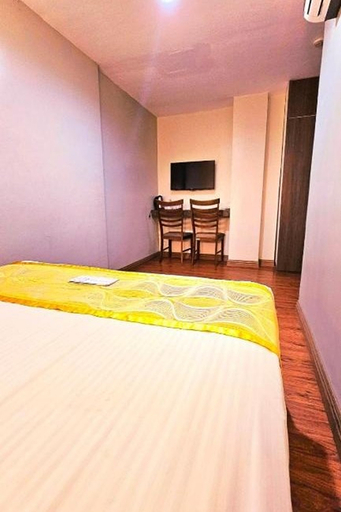 Others 5, Tagaytay Hotel SixB, Tagaytay City
