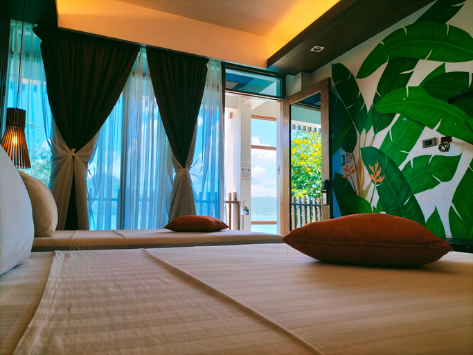 Bedroom 12