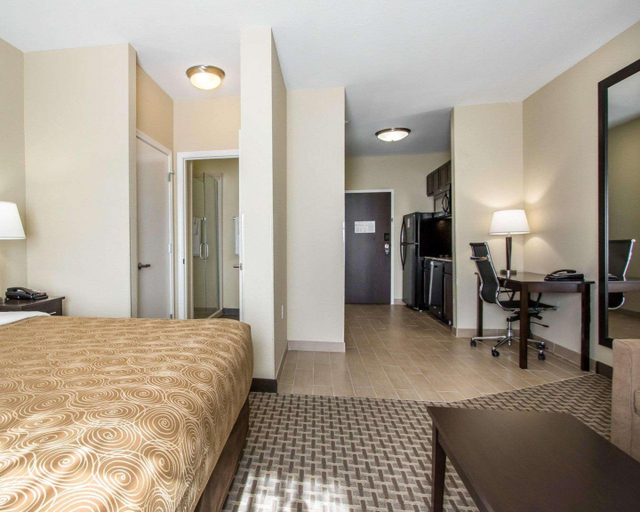 Bedroom 3, MainStay Suites Meridian, Lauderdale