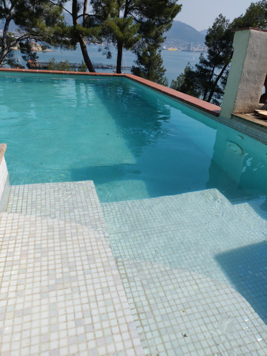Sport & Beauty, Le Rescator Tamaris vue mer exceptionnelle climatise residence avec piscine et parking, Var