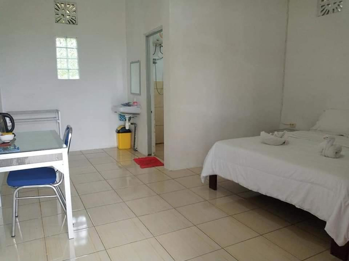 Bedroom 4, Sao Ria Wisata Lodge, Ende