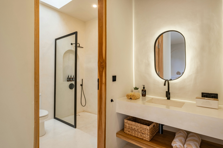 Bathroom 3, Villa Rheia Pererenan, Badung