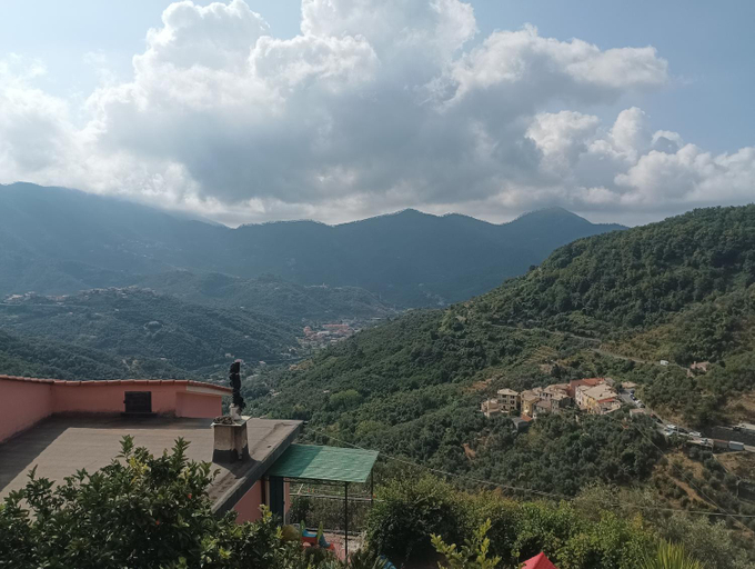Others 4, Romantic house in medieval vilage near Cinqueterre, La Spezia