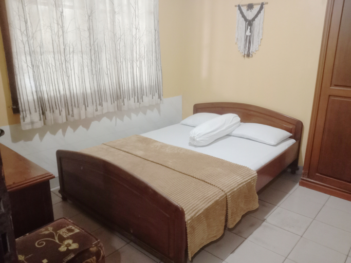 Bedroom 6