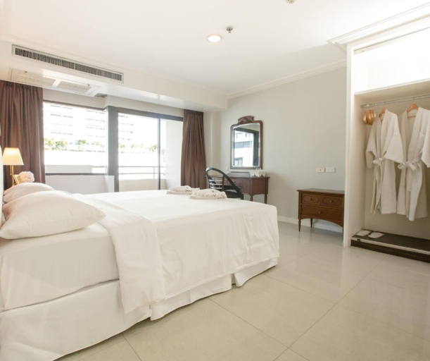 Bedroom 8