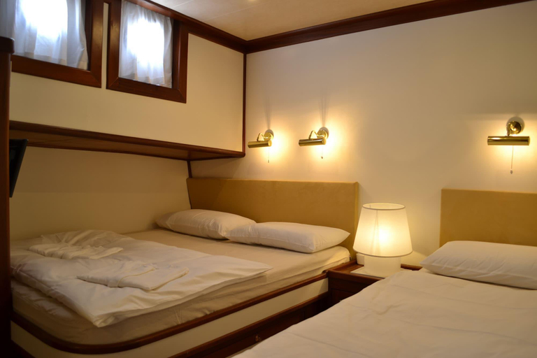Bedroom 4, Dvi Marije, Palermo
