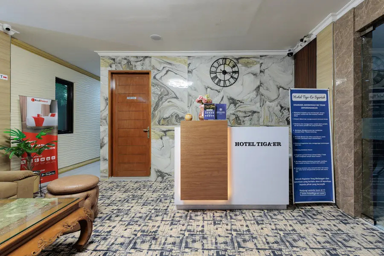 Hotel Tiga-Er Syariah Karawang, Karawang