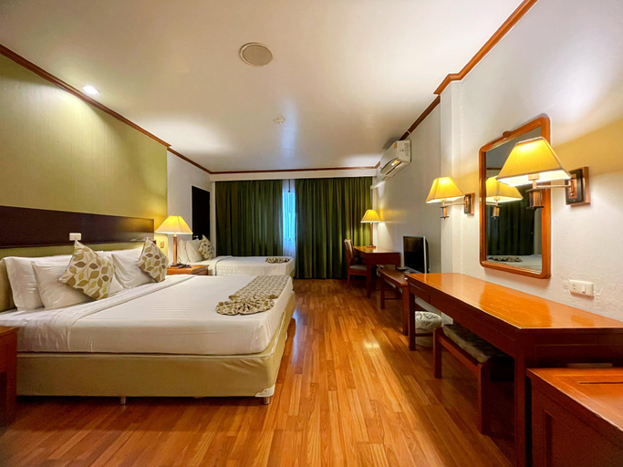 Bedroom 13