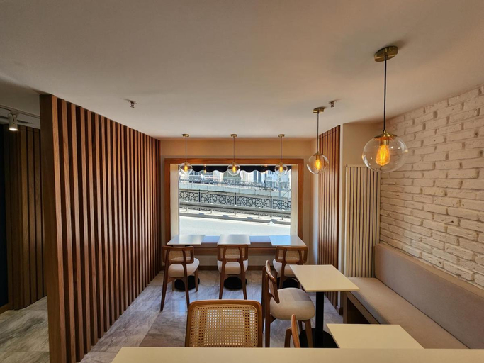 Food & Drinks 3, Taksim Landhouse, Beyoğlu