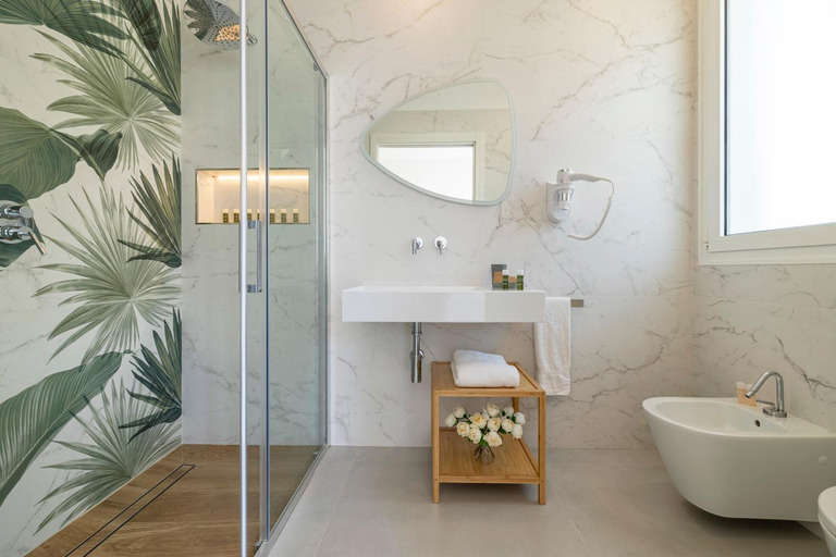 Bathroom 4, Case Vacanza Loria, Trapani