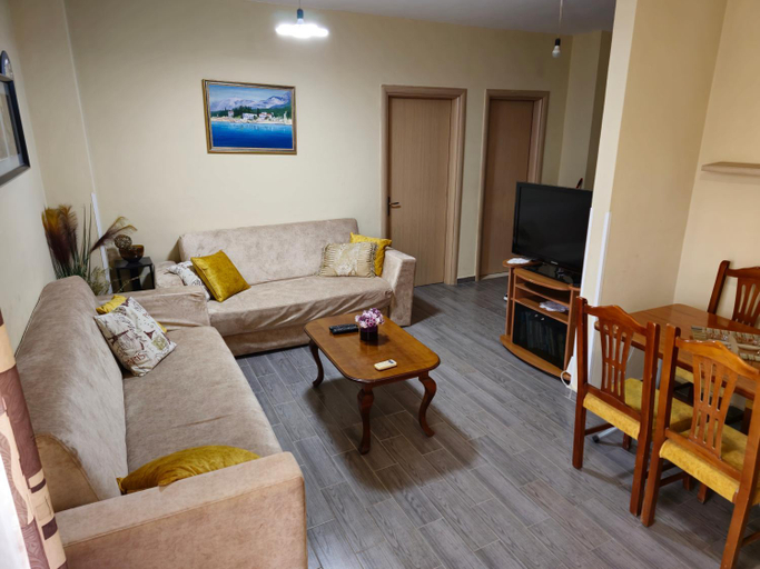 Others 4, Moza Apartment, Tiranës