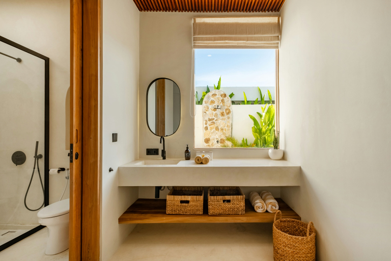 Bathroom 3, Villa Rheia Pererenan, Badung