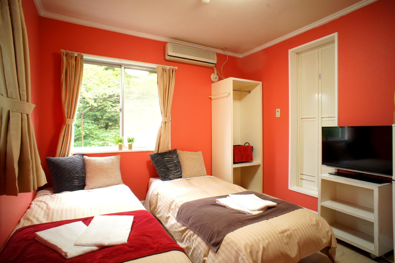 Bedroom 5