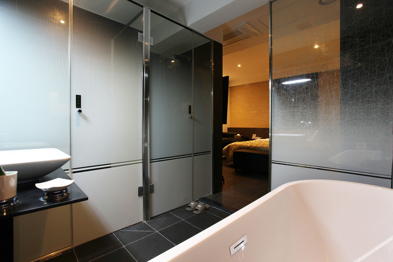 Bathroom 3, Hotel Cinema, Jongno