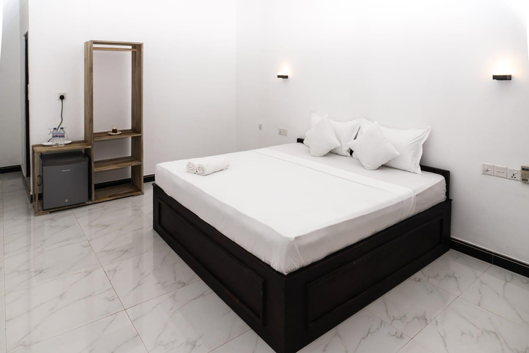 Bedroom 3, Atteriya Chilled , Pothuvil
