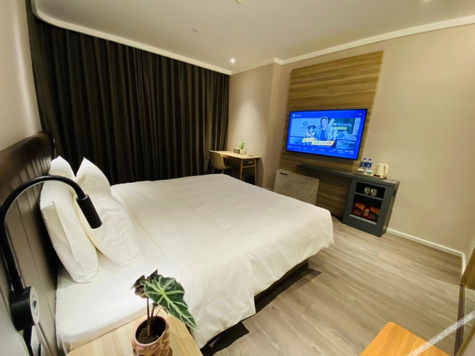 Bedroom 2, Hanting Hotel Tangshan Qianxi, Tangshan